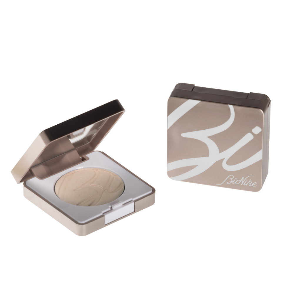BioNike DEFENCE COLOR SILKY TOUCH Kompaktný očný tieň