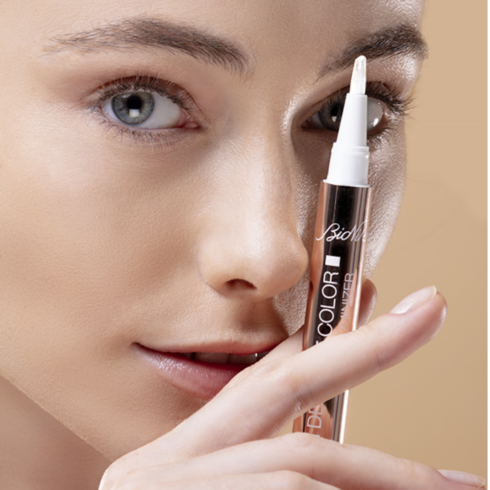 BioNike DEFENCE COLOR LUMINIZER – Rozjasňujúci korektor v pere